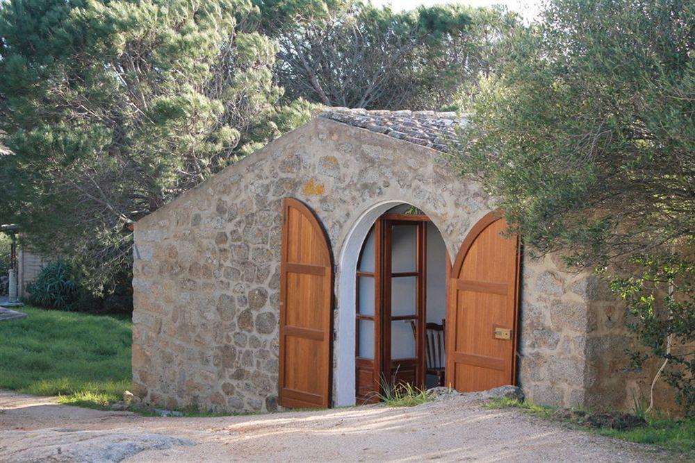 Rena Garden Apartments Santa Teresa Gallura Buitenkant foto