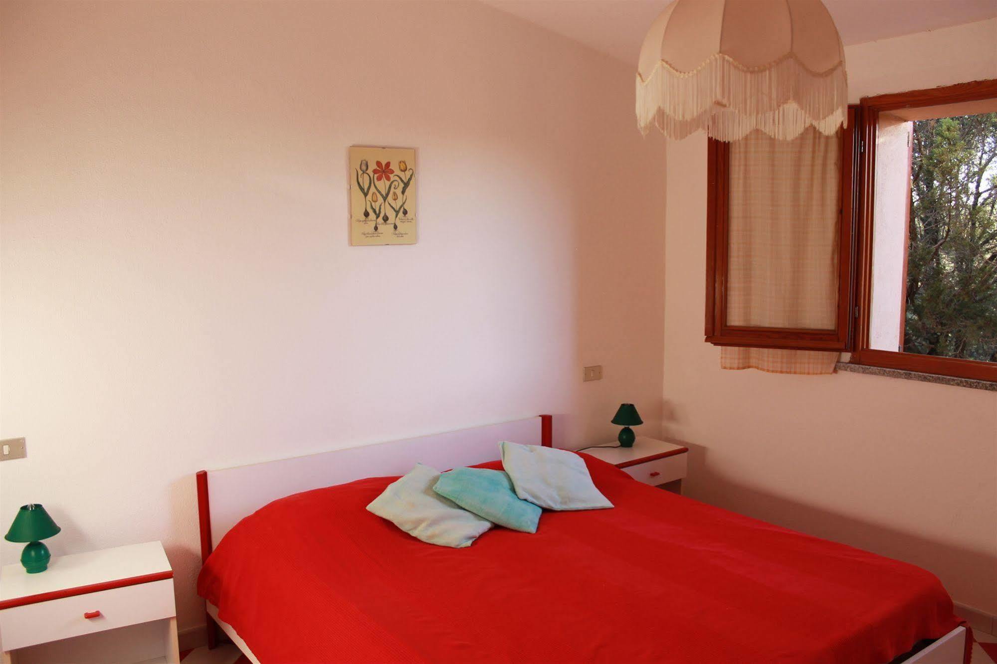 Rena Garden Apartments Santa Teresa Gallura Buitenkant foto